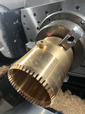 Maschinenbau CNC-Technik Zimmer - CNC-Bearbeitung in Präzision