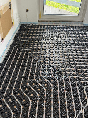 Fußbodenheizung Fräsen Adam Ciba - Fußbodenheizung im Clima-Comfort-System