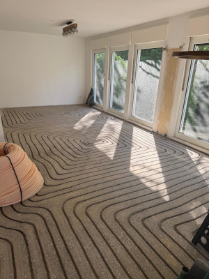 Fußbodenheizung fräsen Adam Ciba - Experte für Fußbodenheizungen